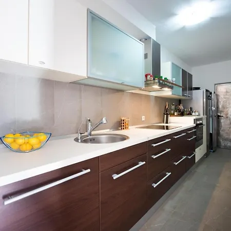 Villa Luxura Azure Bay Seaside, Heated Pool